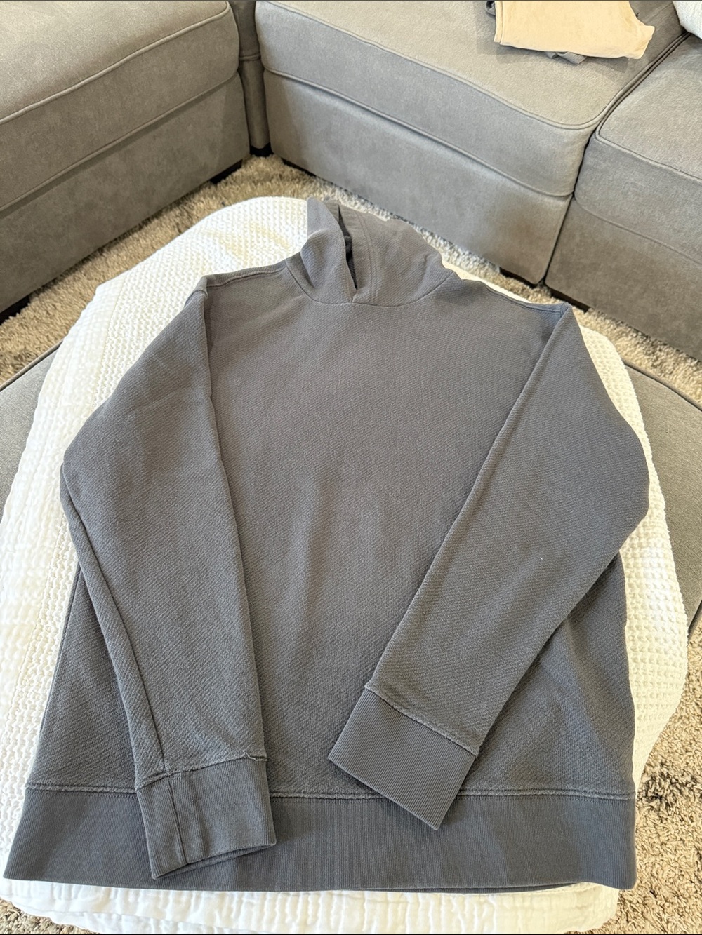 GAP Men's Slate Gray Crewneck Sweater